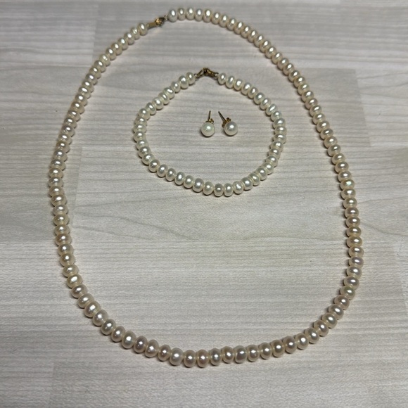 10k Yellow Gold & Natural Pearls Set Necklace& Bracelet and Earrings vintage,Y2K - Picture 1 of 5